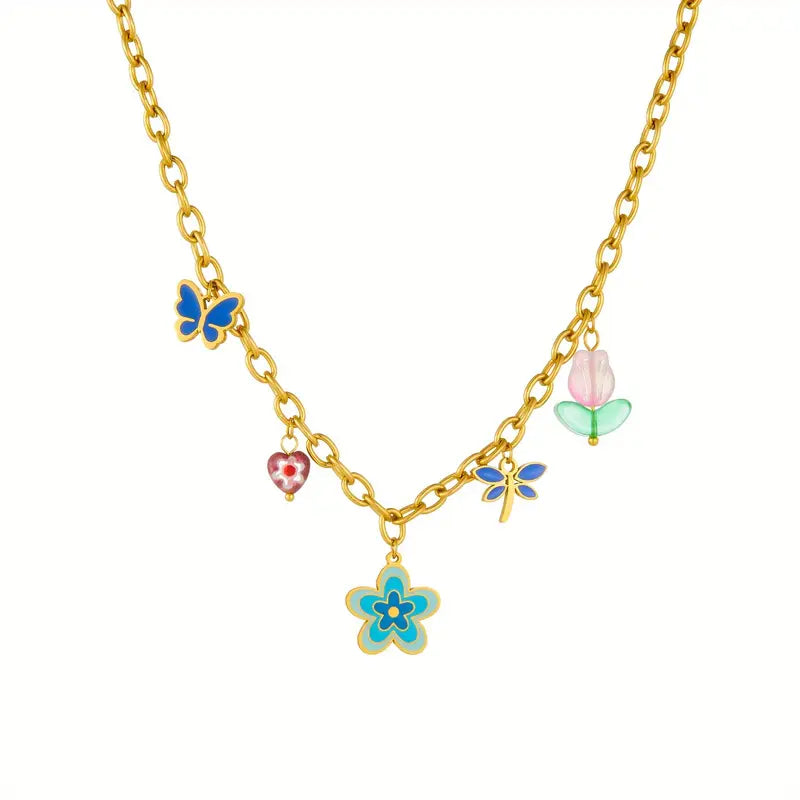 Nature’s Bloom: Multi-Element Necklace with Green Leaves and Pink Accents